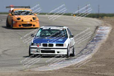 media/Sep-28-2025-24 Hours of Lemons (Sun) [[5dfe0e5f6e]]/12pm (Outside Grapevine)/